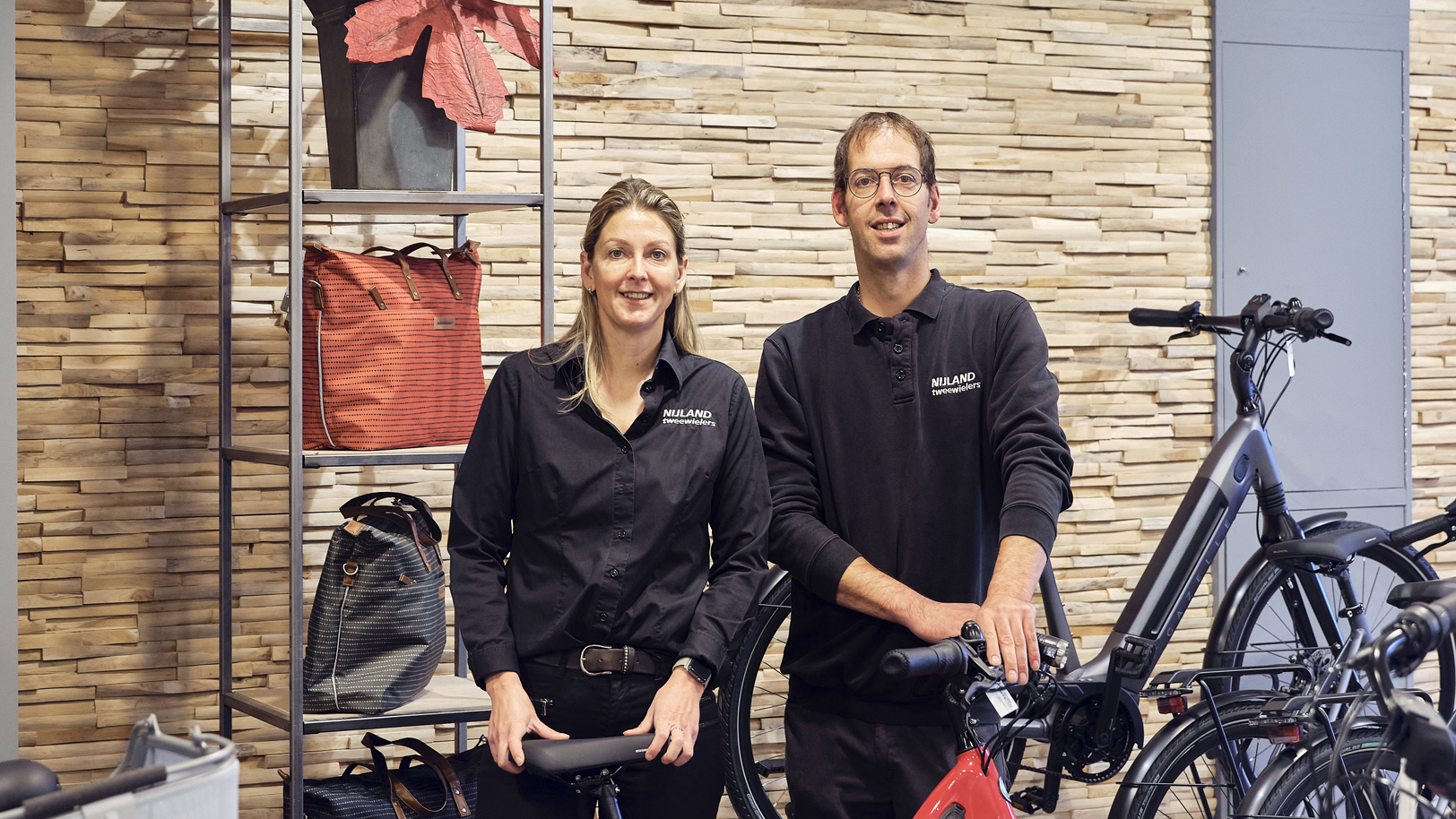 Chantal van Rekum en haar broer Ramon van Nijland Tweewielers in het Gelderse ’s-Heerenberg doen er alles aan om geen nee te hoeven verkopen.